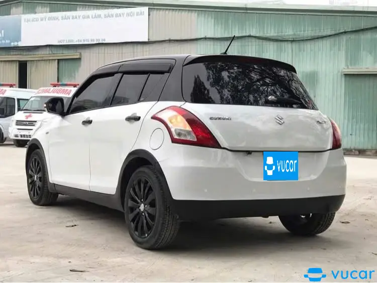 Suzuki Swift 1.4 AT 2014 - Ngoại thất 4