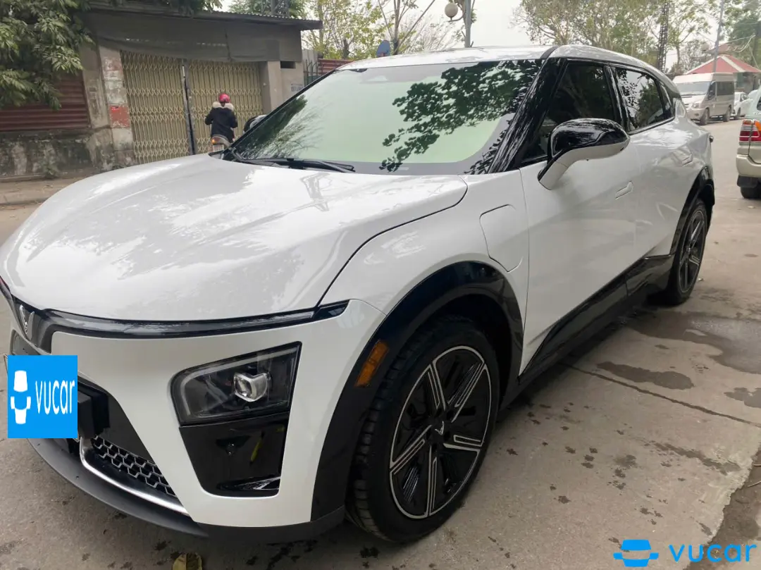 Ảnh xe VinFast Vf7 Plus AWD 2024