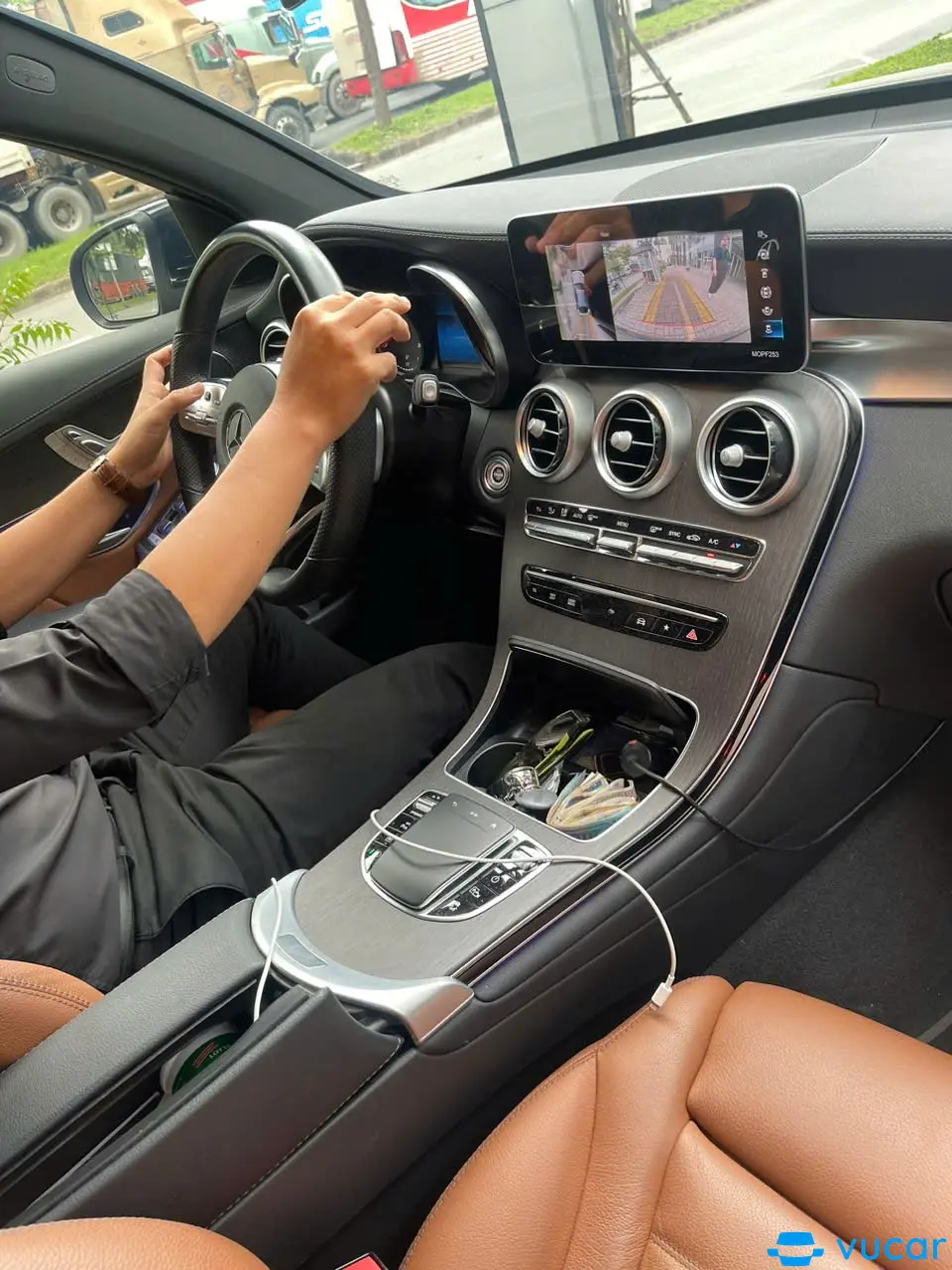 Mercedes Glc 300 4Matic Coupe 2021 - Nội thất 3