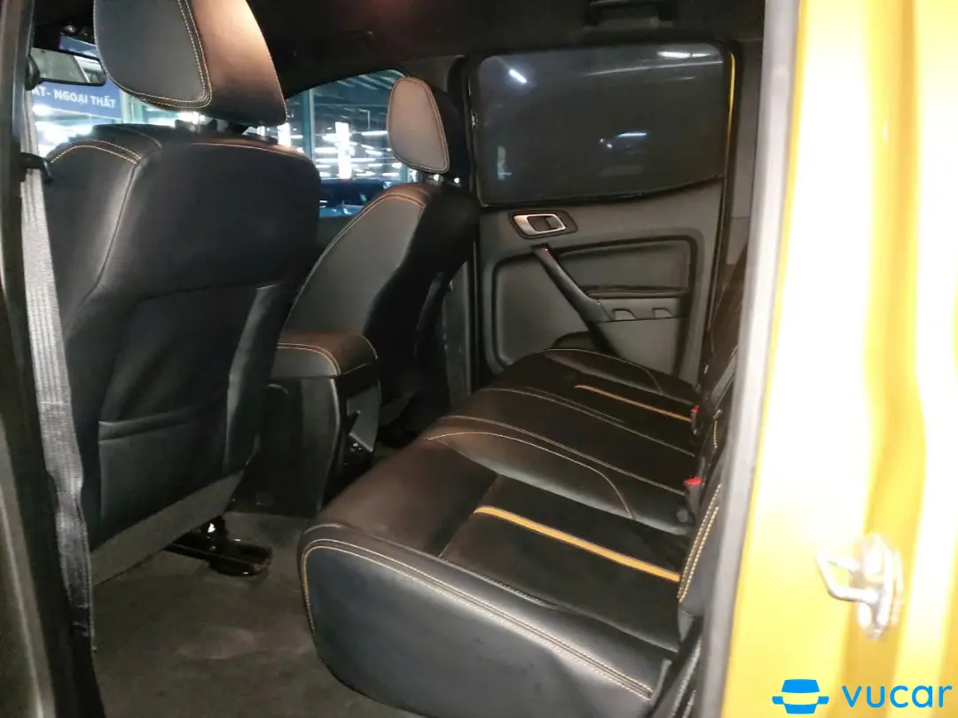 Ford Ranger Wildtrak 2.0L 4x4 AT 2022 - Nội thất 3