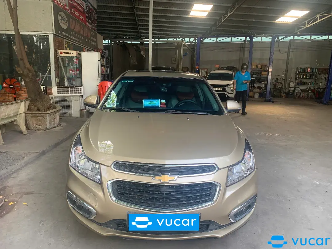 Ảnh xe Chevrolet Cruze LTZ 1.8 AT 2015