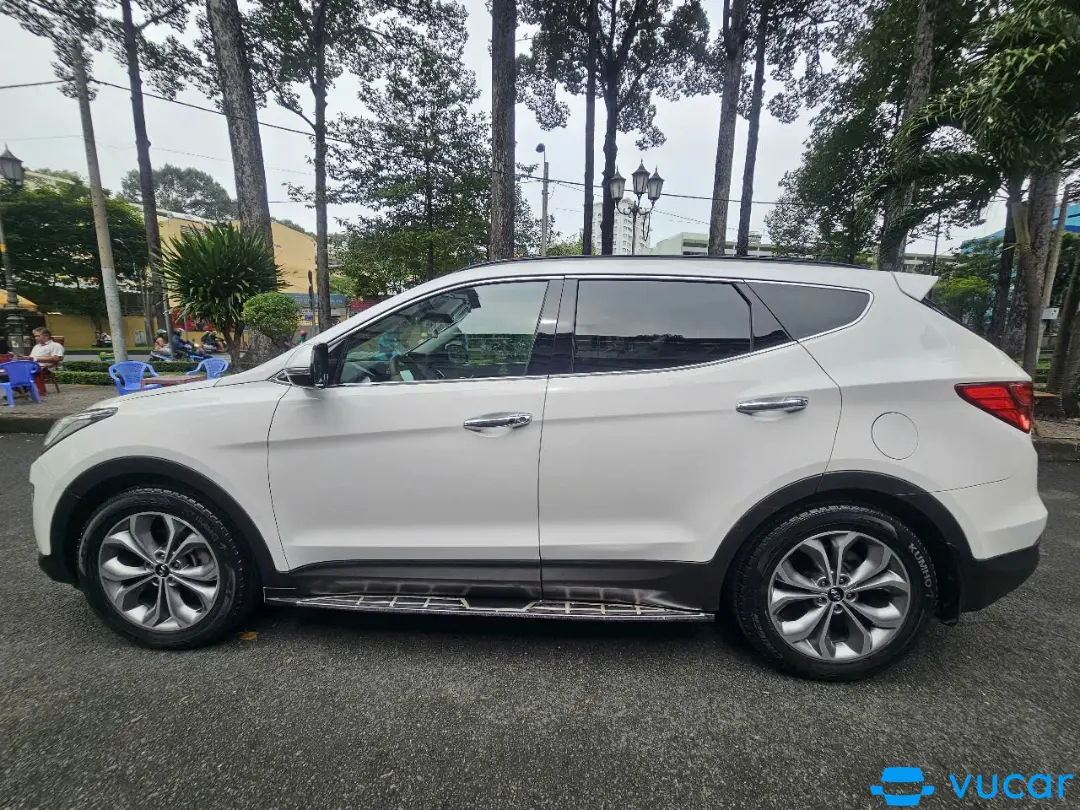Hyundai Santafe 2015 - Ngoại thất 4