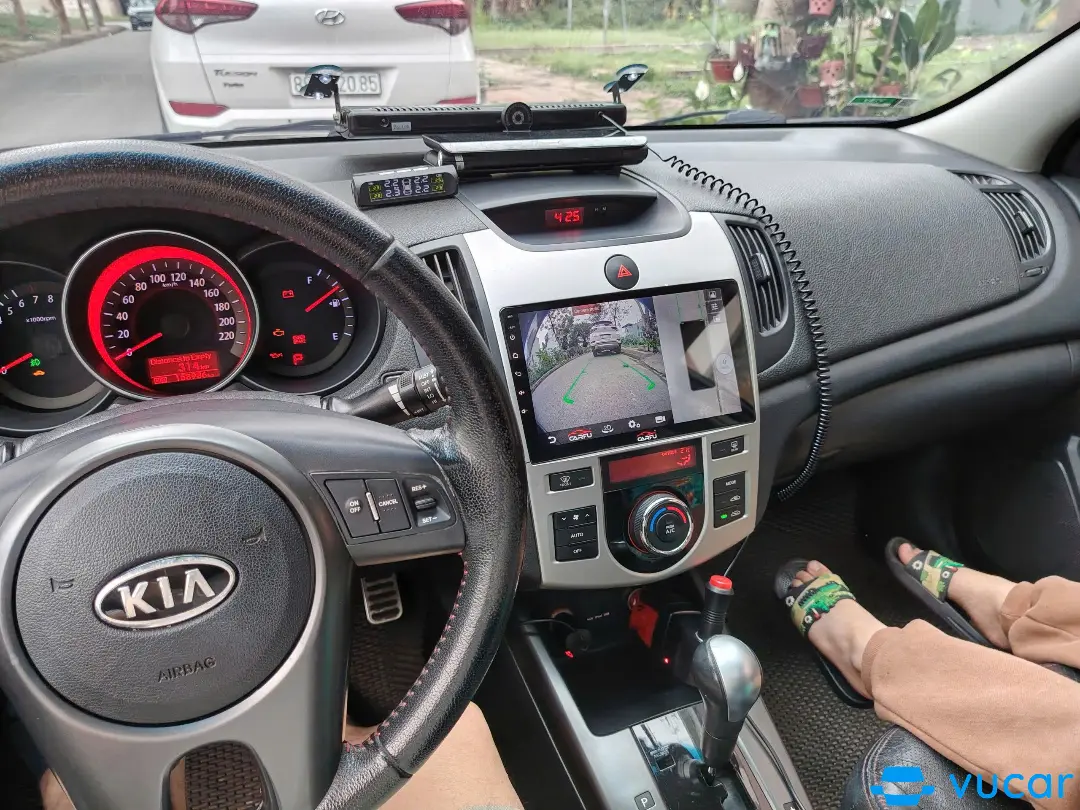 Kia Cerato AT 2010 - Nội thất 3
