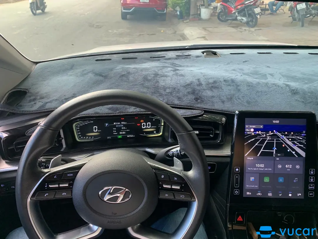 Hyundai Custin Tiêu chuẩn 2024 - Nội thất 1
