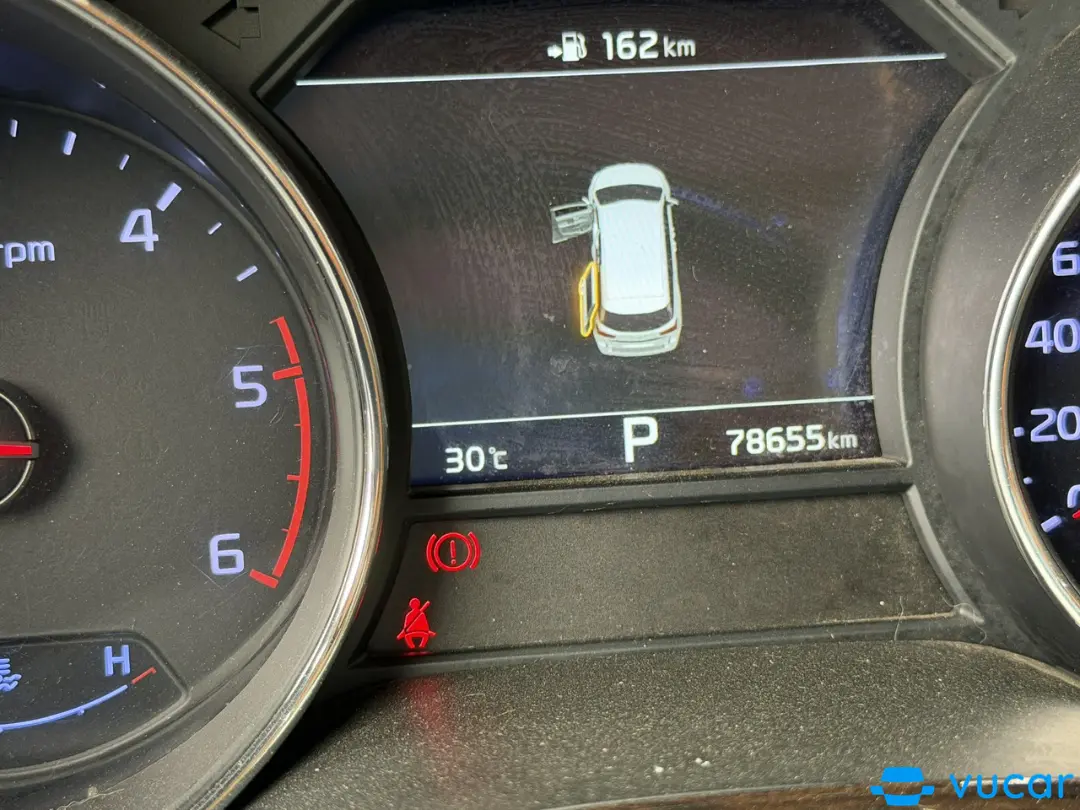 Kia Sedona 2020 2.2 FL DATH - Nội thất 5