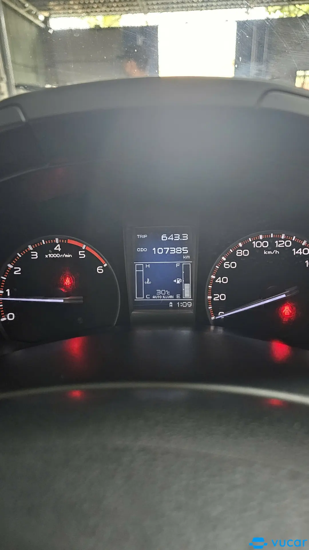 Isuzu Dmax LS 2.5 4x2 MT 2017 - Nội thất 2