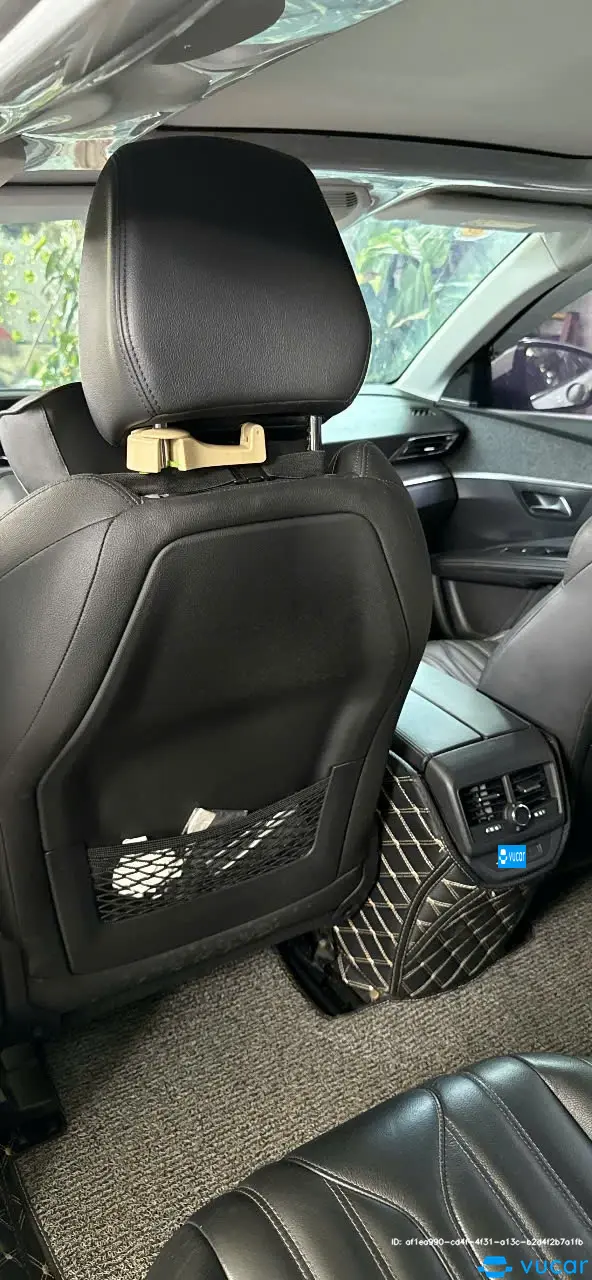 Peugeot 2018 - Nội thất 14