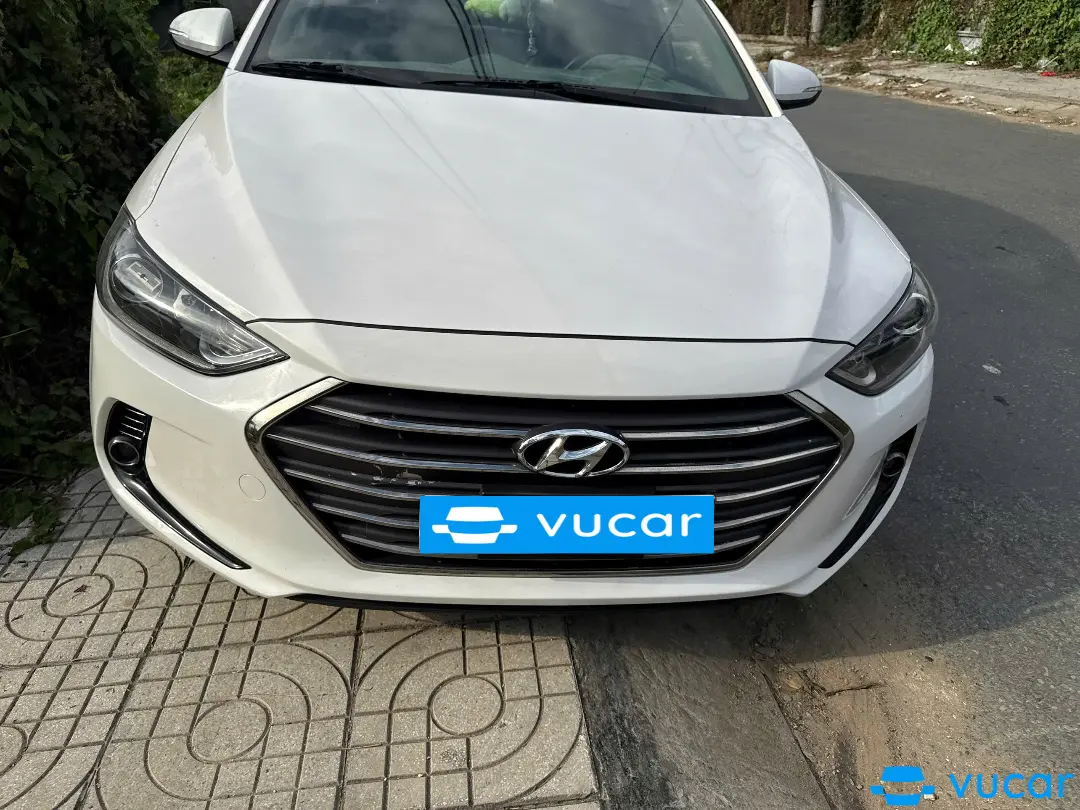 Elantra 1.6 AT 2018 - Ngoại thất 6