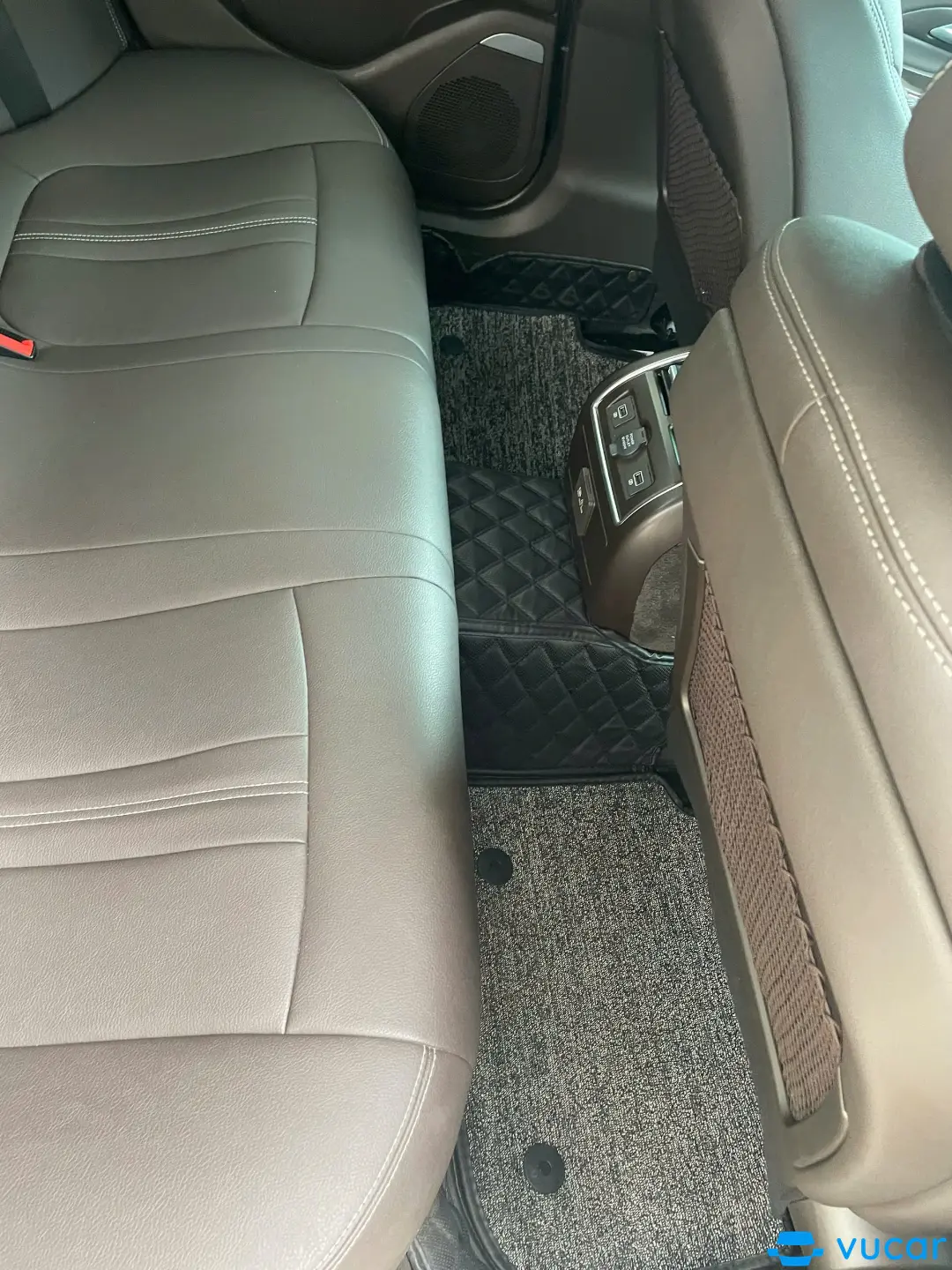 Vinfast Lux a 2.0 Lux A plus 2022 - Nội thất 5