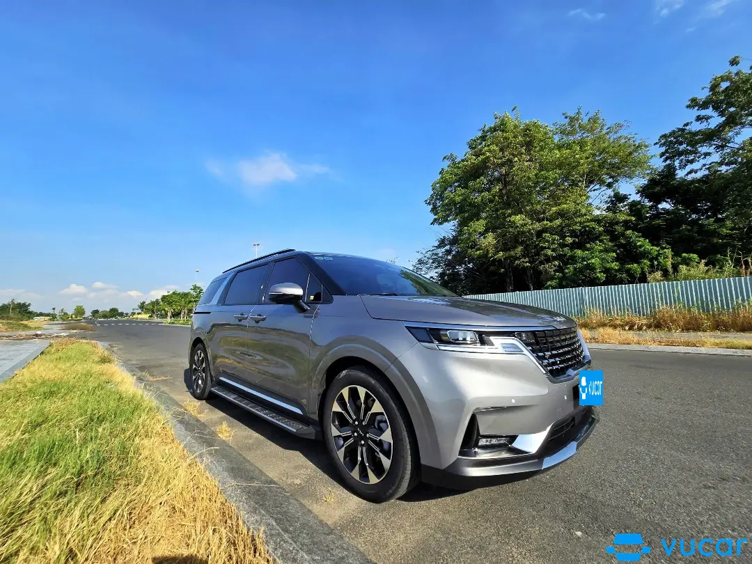 Ảnh xe Kia Carnival Signature 2.2D 2024