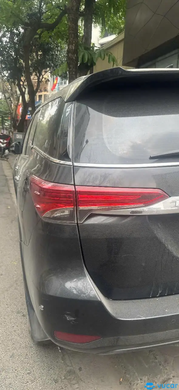 Toyota Fortuner 2.4L 4x2 AT 2022 - Ngoại thất 4
