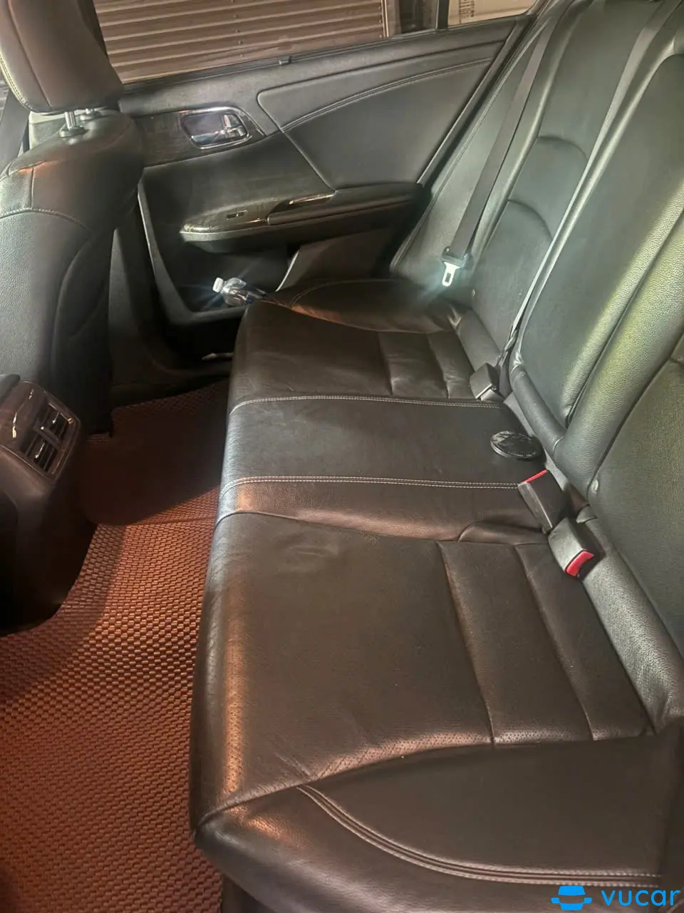 Honda Accord 2.4 AT 2015 - Nội thất 4