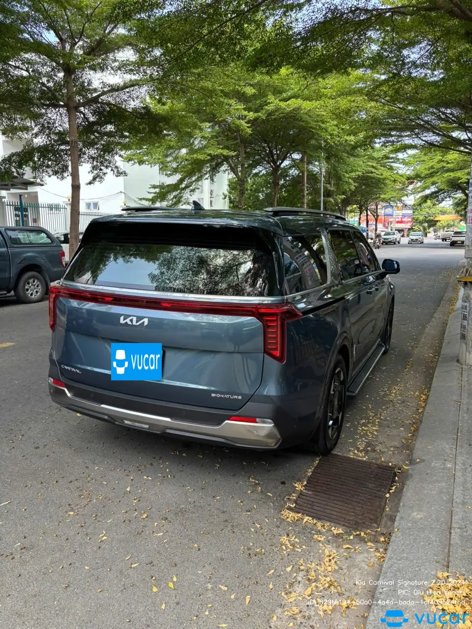 Kia Carnival Signature 2.2D 2024 - Ngoại thất 1