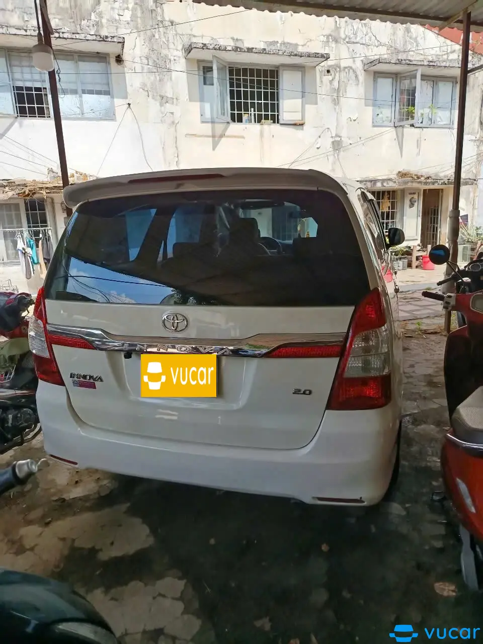 Toyota Innova 2.0G 2016 - Ngoại thất 4