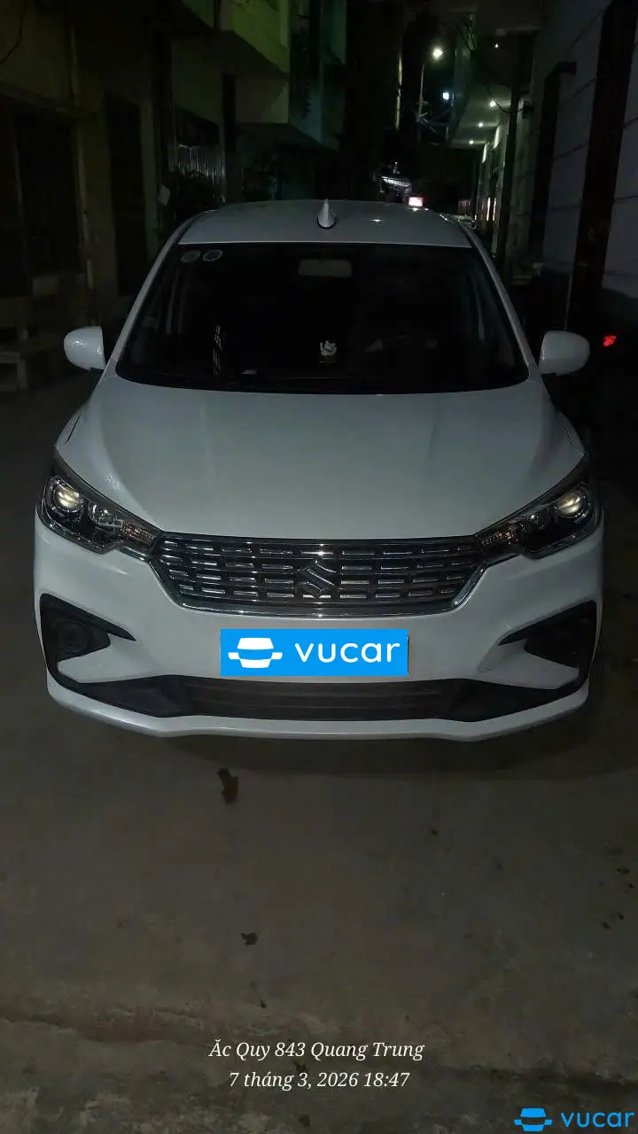 Ảnh xe Suzuki Ertiga GL 1.5 MT 2021
