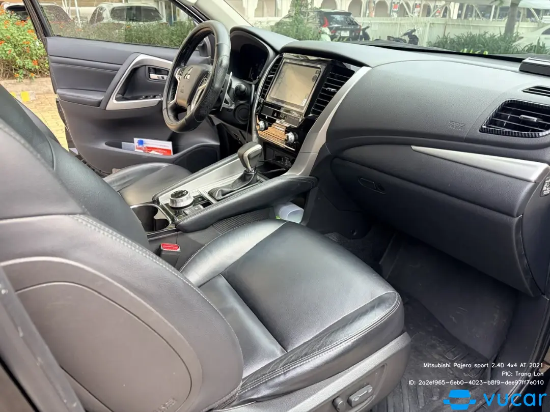 Mitsubishi Pajero sport 2.4D 4x4 AT 2021 - Nội thất 2