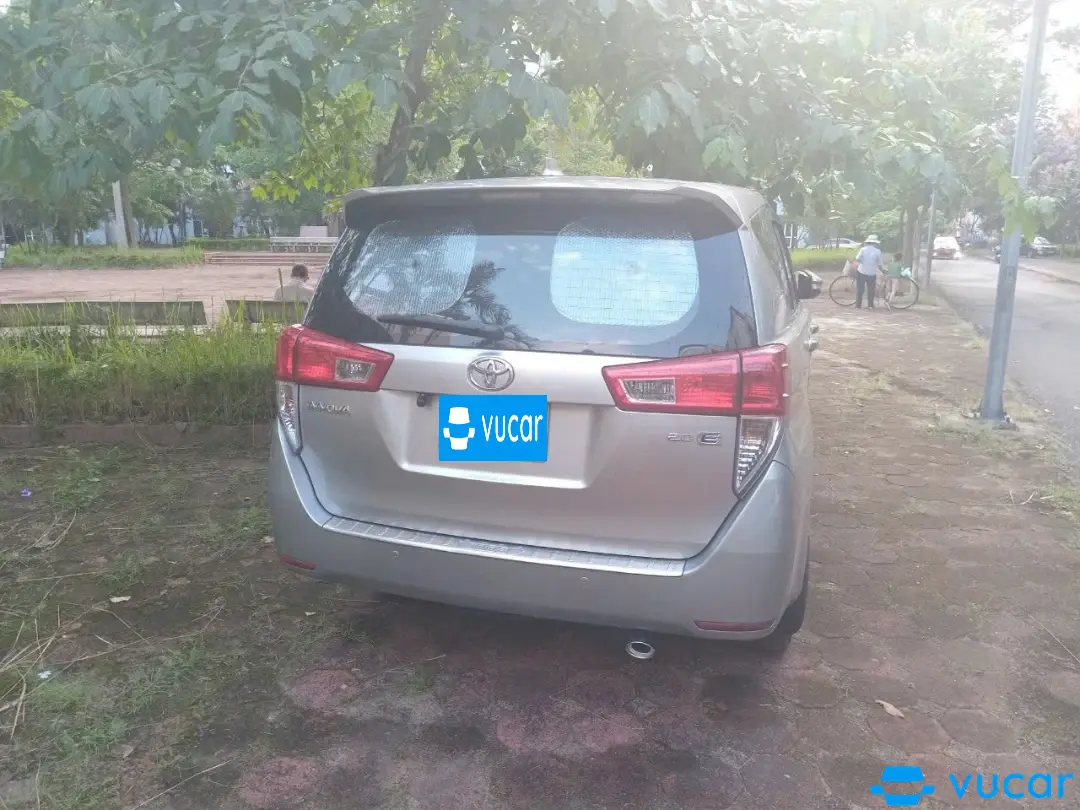 Toyota Innova 2.0E 2017 - Ngoại thất 4