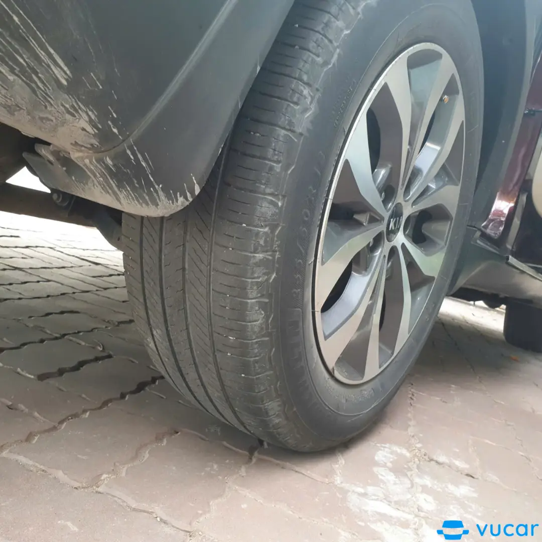 Kia Sorento 2.4 AT 2017 - Ngoại thất 4