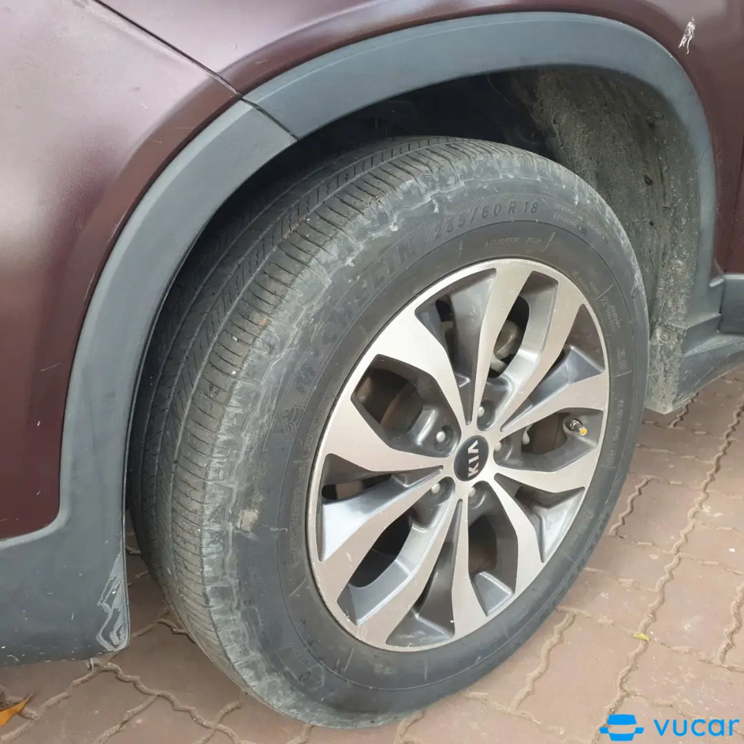 Kia Sorento 2.4 AT 2017 - Ngoại thất 5