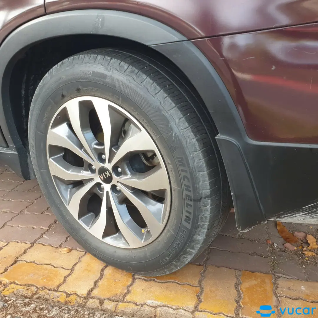 Kia Sorento 2.4 AT 2017 - Ngoại thất 6