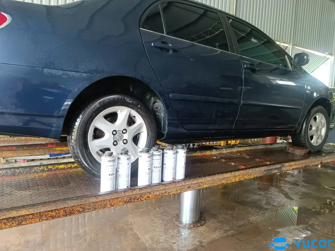 Toyota Corolla altis 1.8G MT 2004 - Ngoại thất 4