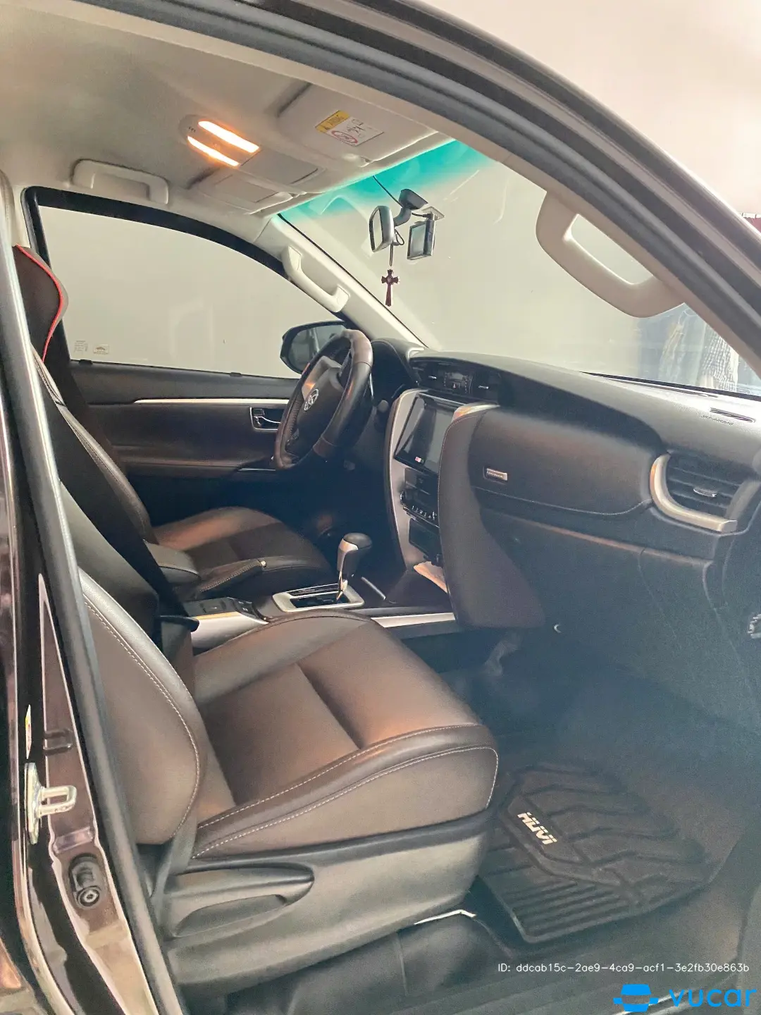Toyota Fortuner 2.7G 4x2 AT 2019 - Nội thất 6
