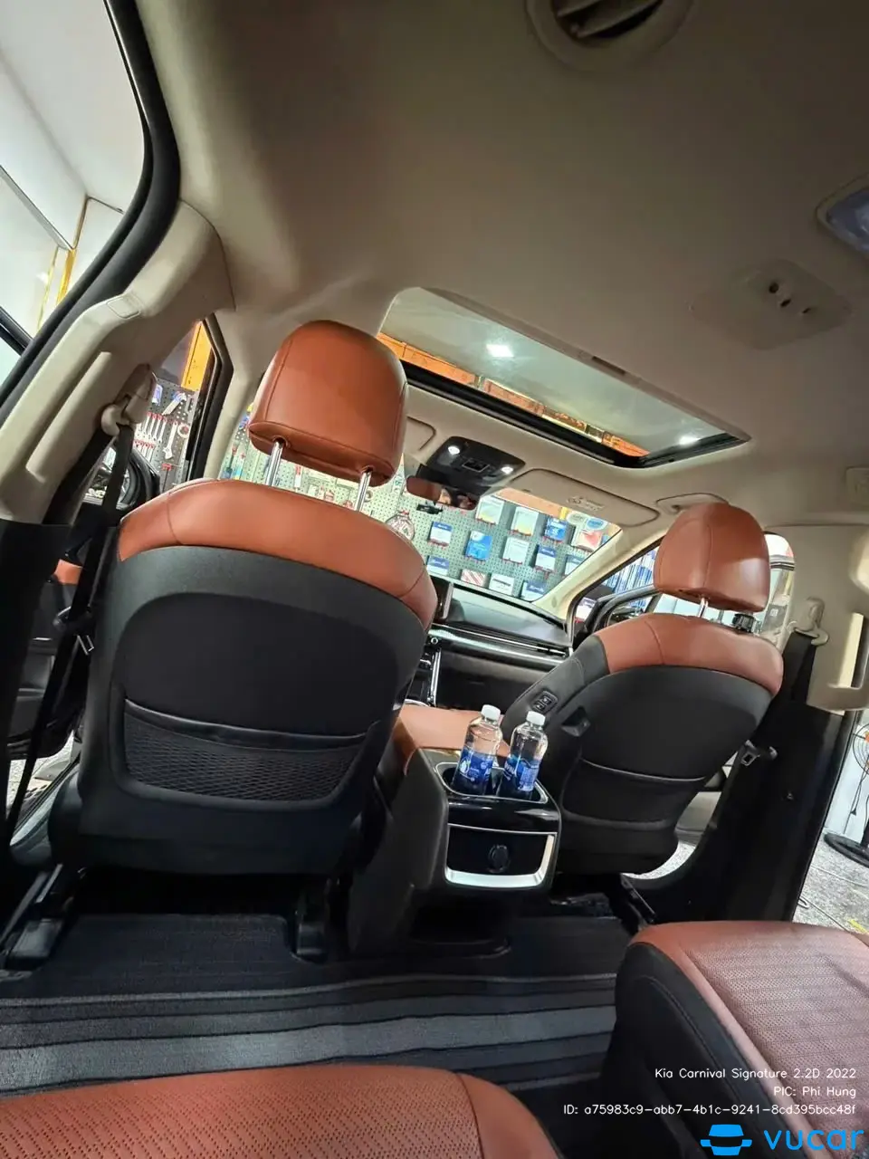 Kia Carnival Signature 2.2D 2022 - Nội thất 3