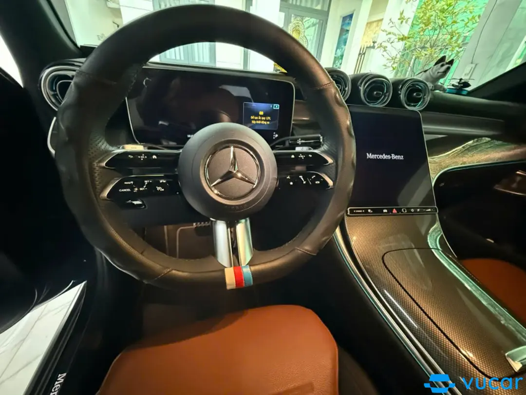 Mercedes Glc 300 4Matic 2023 5000km - Nội thất 4