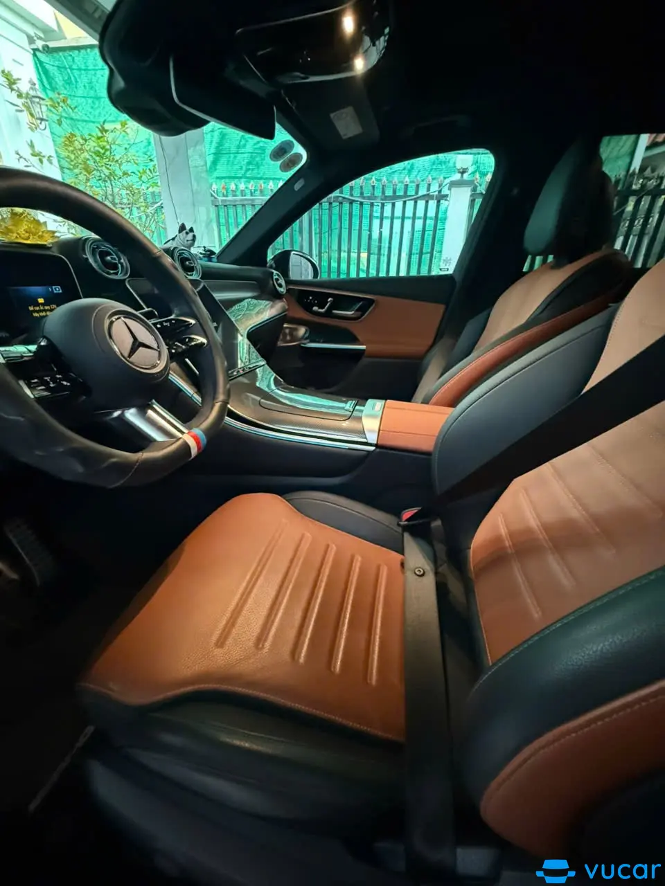 Mercedes Glc 300 4Matic 2023 5000km - Nội thất 28