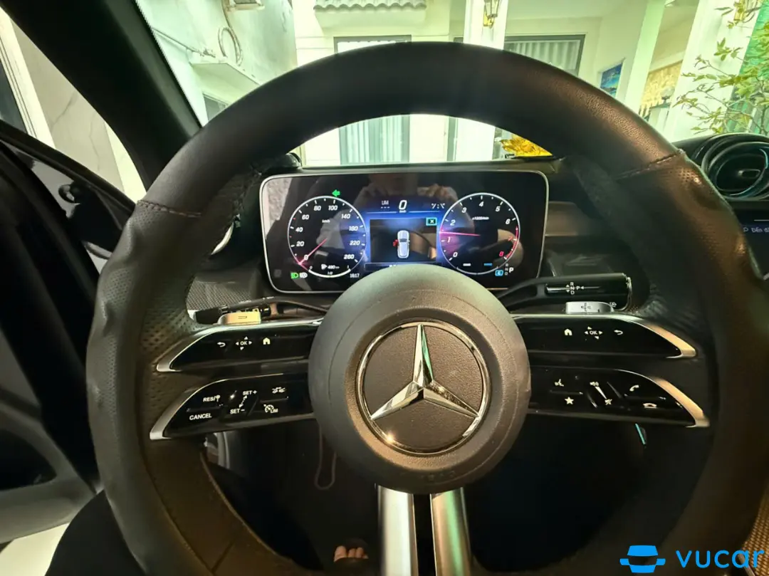 Mercedes Glc 300 4Matic 2023 5000km - Nội thất 8