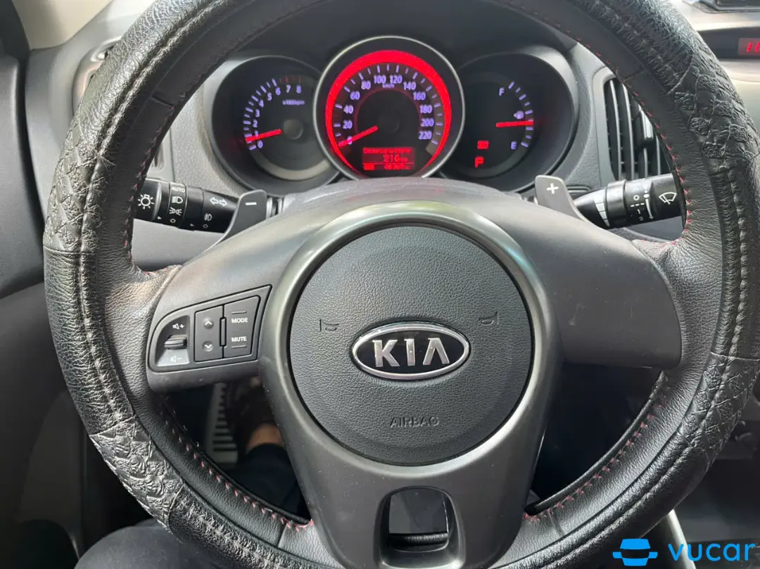 Kia Forte SX 1.6 AT 2012 - Nội thất 1