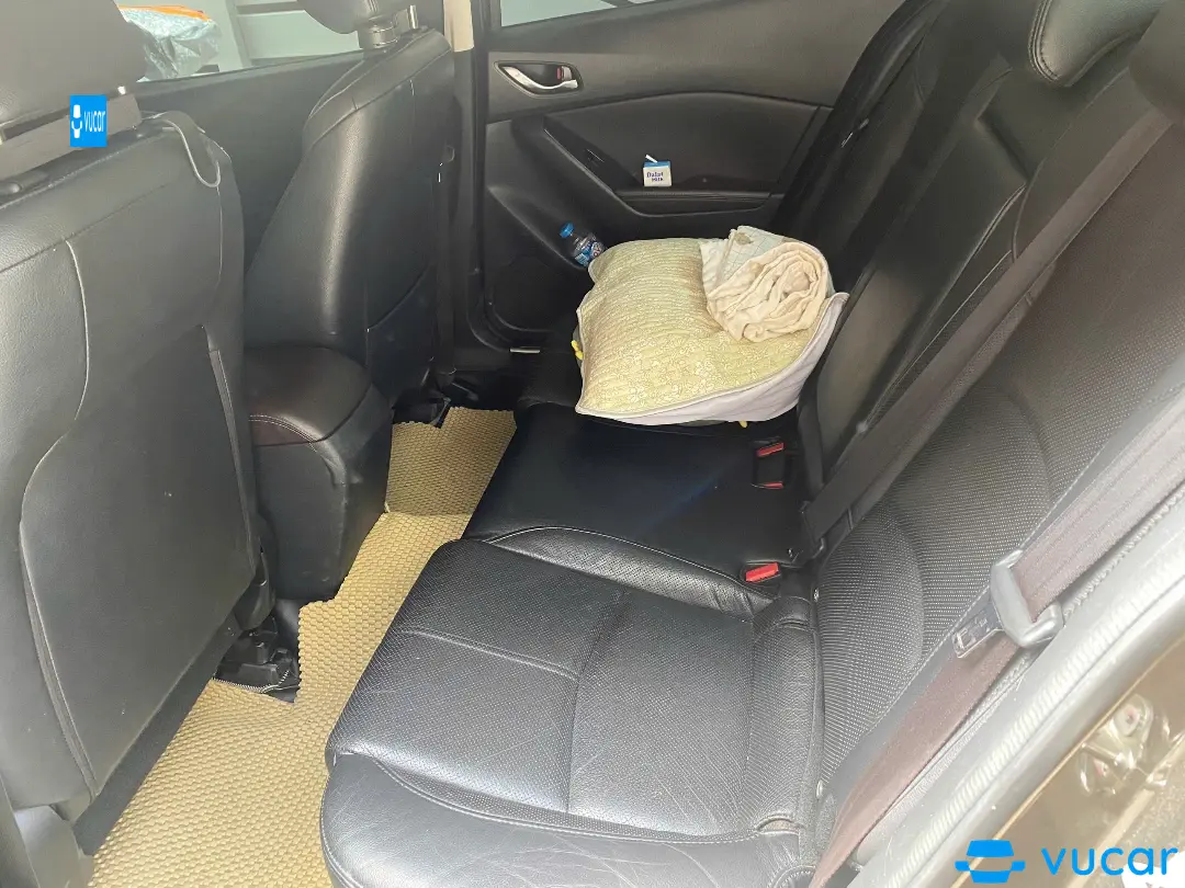 Mazda 3 1.5AT 2018 - Nội thất 2