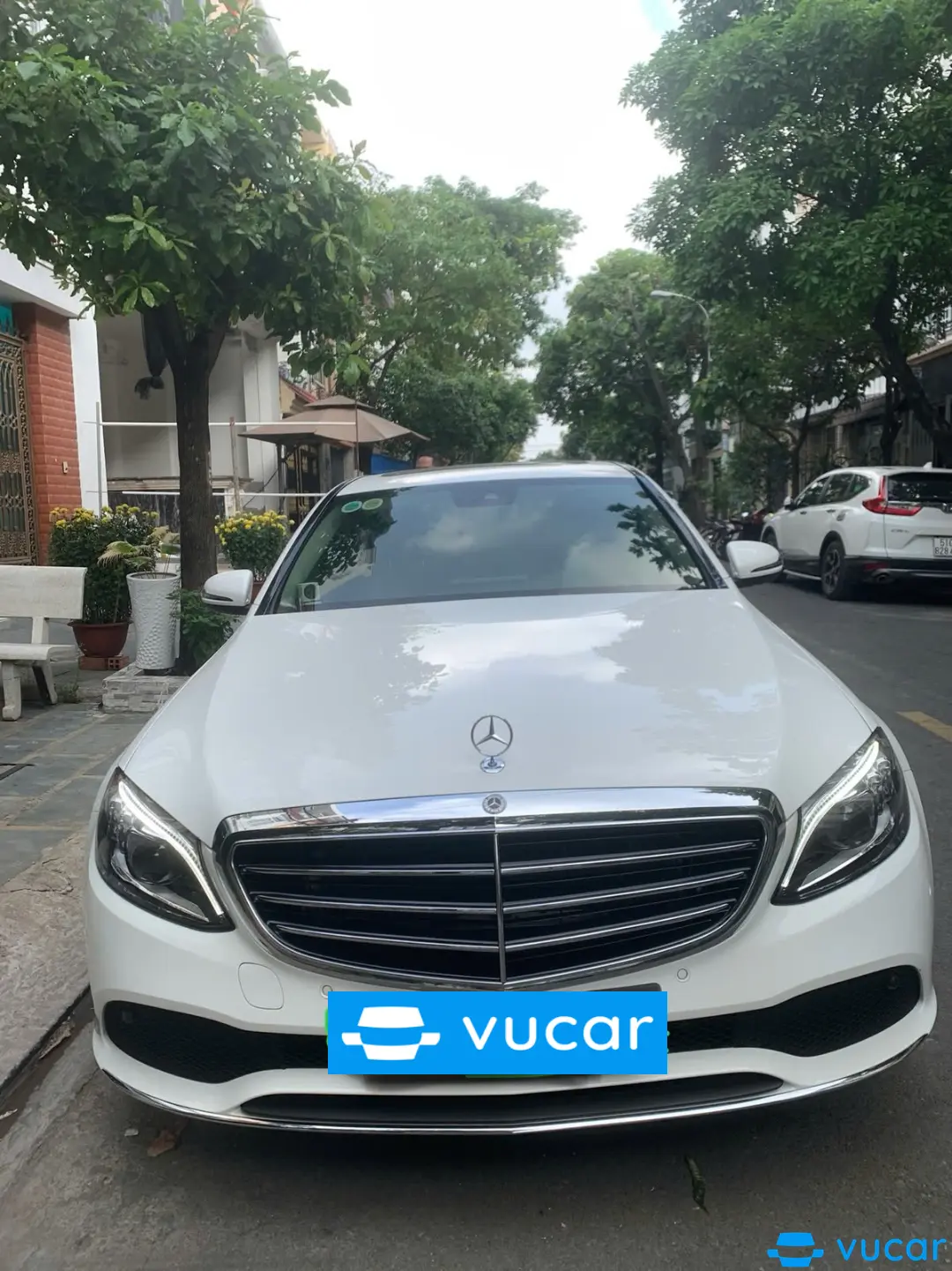 Mercedes C class C200 Exclusive 2019 - Ngoại thất 1