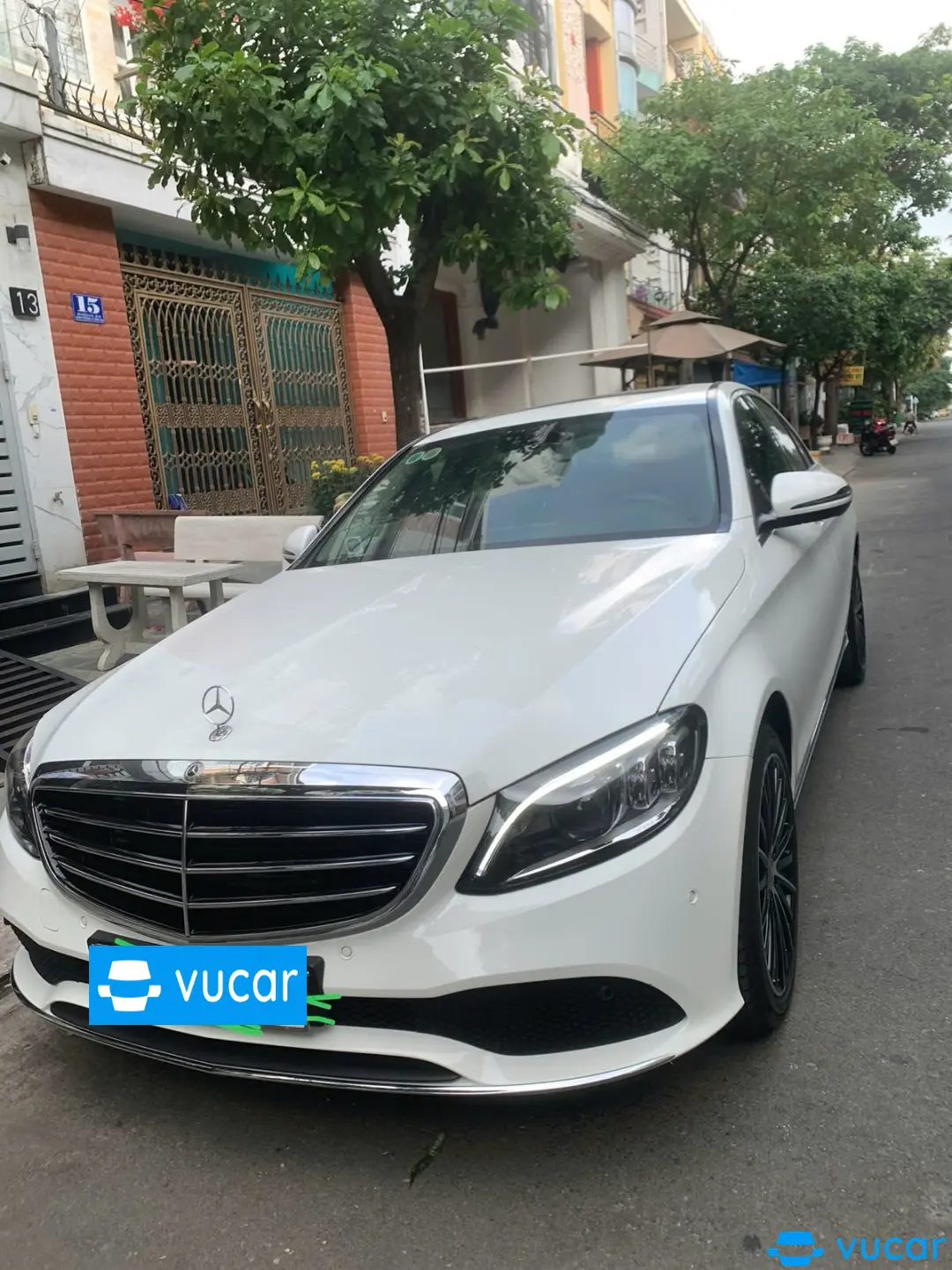 Mercedes C class C200 Exclusive 2019 - Ngoại thất 2