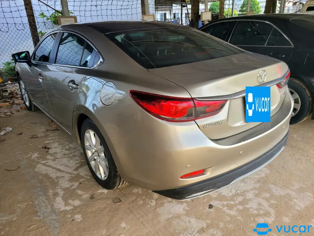 Mazda 6 2.0 AT 2016 - Ngoại thất 1
