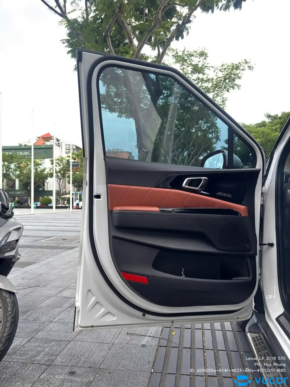 Lexus Lx 570 2010 - Nội thất 2