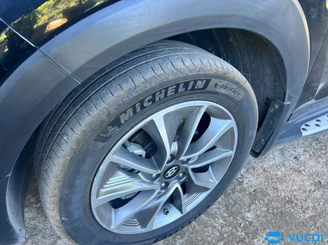 Huydai tucson CRDi 2019 - Ngoại thất 4