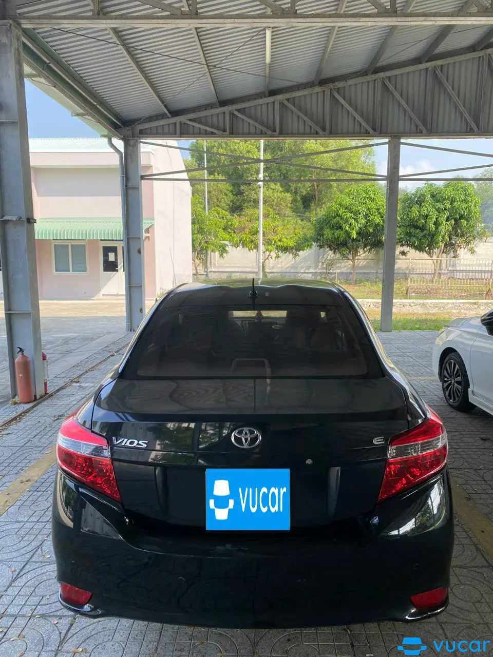 Toyota Vios E 2015 - Ngoại thất 2
