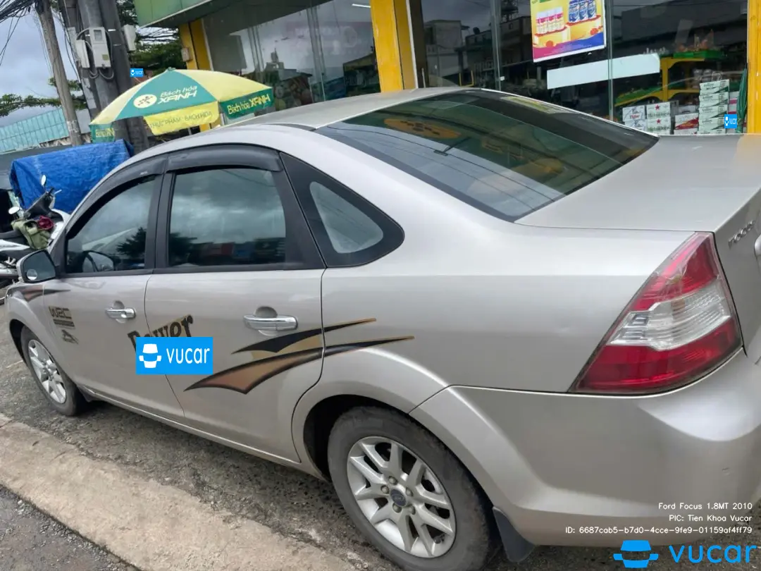 Ảnh xe Ford Focus 1.8 MT 2010 - ảnh 4