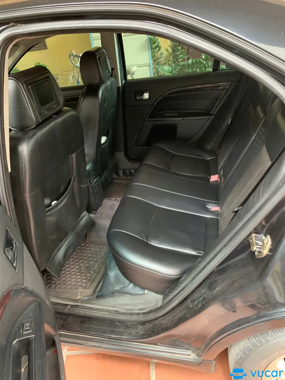 Mondeo 2005 - Nội thất 1