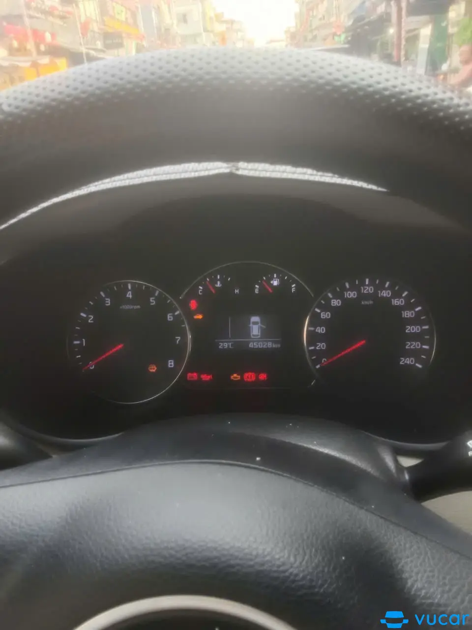 Kia Rondo MT 2.0 2021 - Nội thất 1