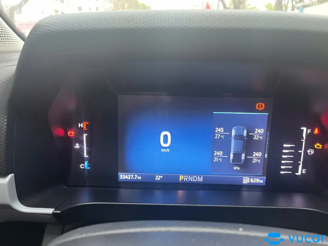 Ford Fiesta Titanium 1.5 AT 2014 - Nội thất 1
