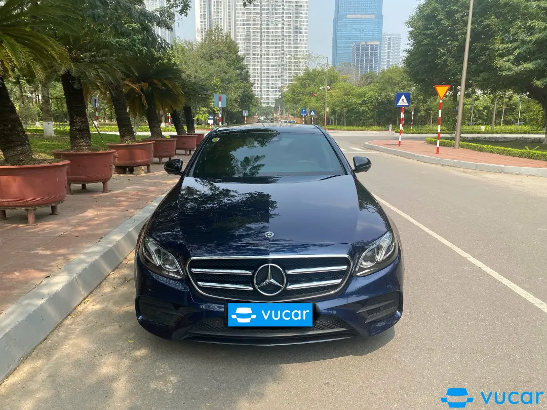 Ảnh xe Mercedes-benz E-class E300 AMG 2020