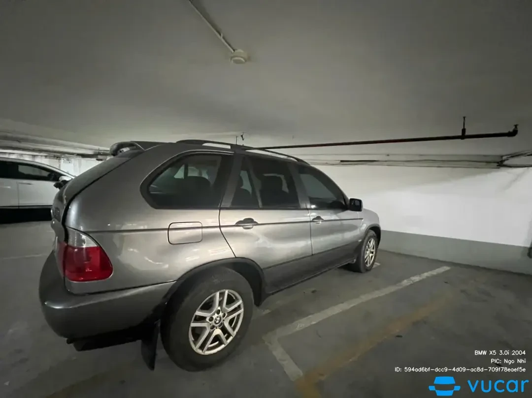 BMW X5 3.0i 2004 - Ngoại thất 3