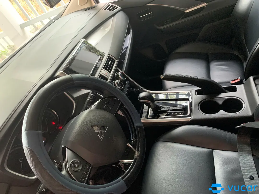 Mitsubishi Xpander AT 2021 - Nội thất 2