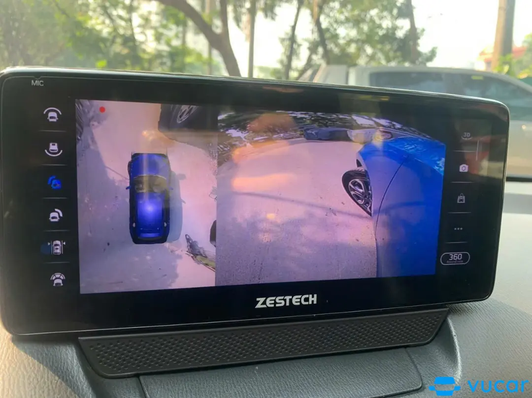 Mazda 2 Premium 2018 - Nội thất 2