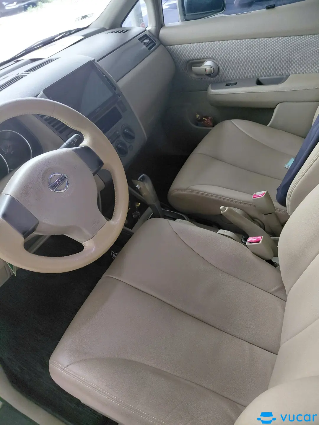 Nissan Tiida 1.6 AT 2007 - Nội thất 2