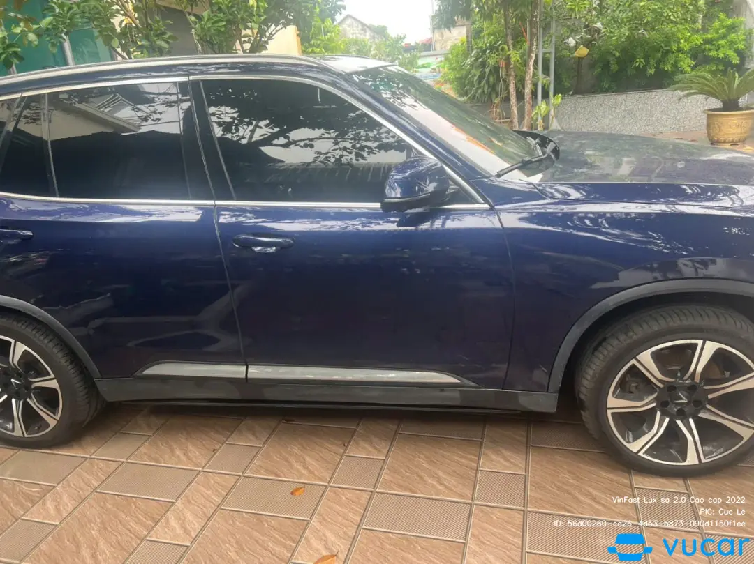 Ảnh xe VinFast Lux sa 2.0 Premium 2.0 AT 2019 - ảnh 4