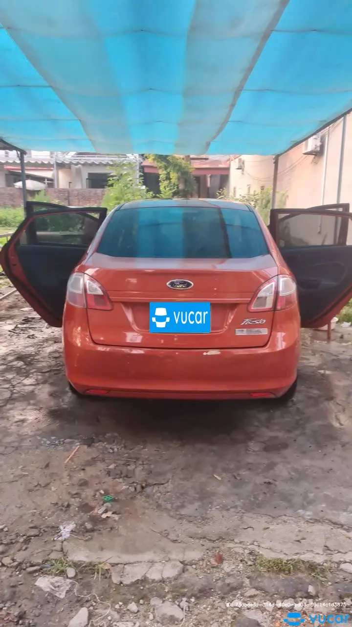 Ford Fiesta 1.6 AT 2012 - Ngoại thất 3
