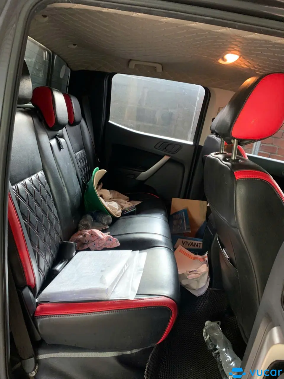 Ford Ranger XLS 2.2L 4x2 MT 2019 - Nội thất 2